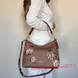 NWT Coach CY729 Laurel Shoulder Bag
In Signature Canvas & Rose Print